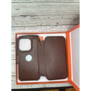 Vana Vagy iPhone 15 Pro Wallet Case with Card‎ Holder Brown Leather